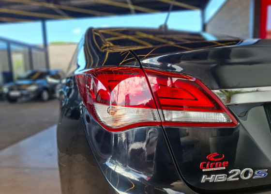 Hyundai HB20S C.Plus/C.Style 1.6 Flex 16V Mec.4p 2019 Flex