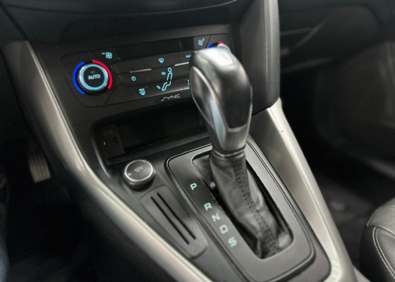 Ford Focus 2.0 16V/SE/SE Plus Flex 5p Aut. 2017 Flex