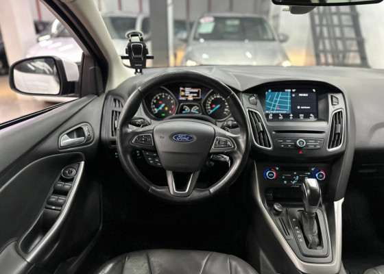 Ford Focus 2.0 16V/SE/SE Plus Flex 5p Aut. 2017 Flex