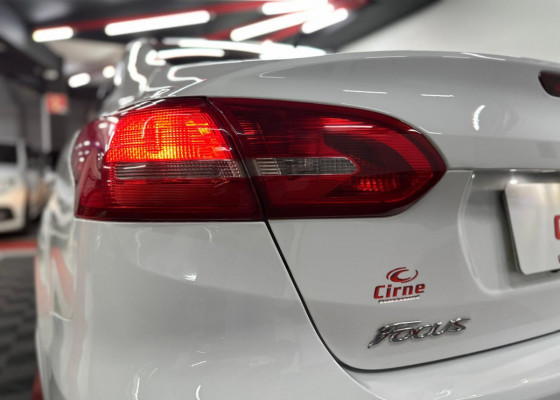 Ford Focus 2.0 16V/SE/SE Plus Flex 5p Aut. 2017 Flex