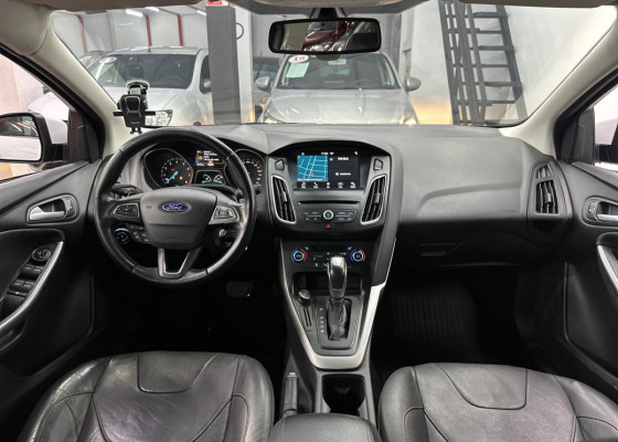 Ford Focus 2.0 16V/SE/SE Plus Flex 5p Aut. 2017 Flex