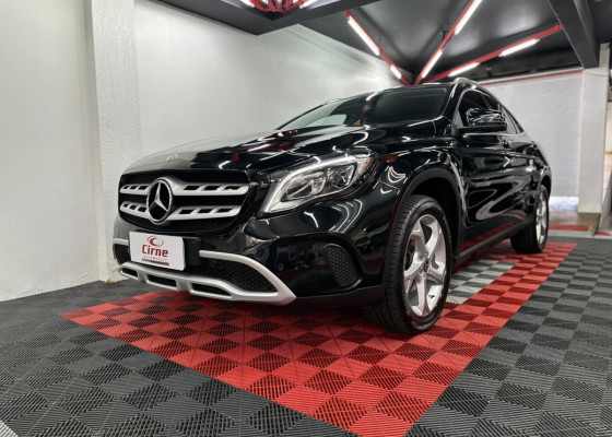 Mercedes-Benz GLA 200 Advance 1.6/1.6 TB 16V Flex Aut. 2018 Flex