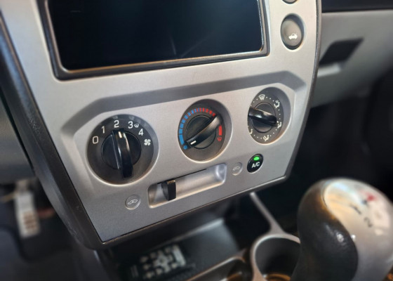 Ford Fiesta TRAIL 1.6 8V Flex 5p 2009 Flex Flex