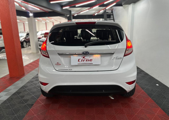 Ford Fiesta TIT.Plus 1.0 12V EcoBoost Aut. 5p 2017 Flex