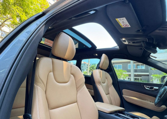 Volvo XC 60 T-5 INSCRIPTION 2.0 AWD 5p 2018 Gasolina