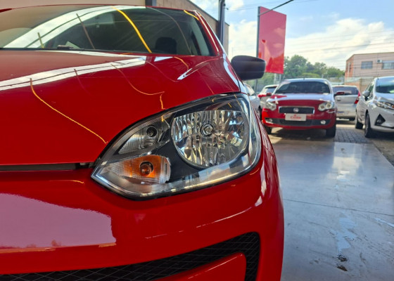 VW - VolksWagen up! take 1.0 T. Flex 12V 3p 2015 Flex