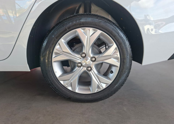 GM - Chevrolet ONIX SEDAN Plus LTZ 1.0 12V TB Flex Aut. 2023 Flex