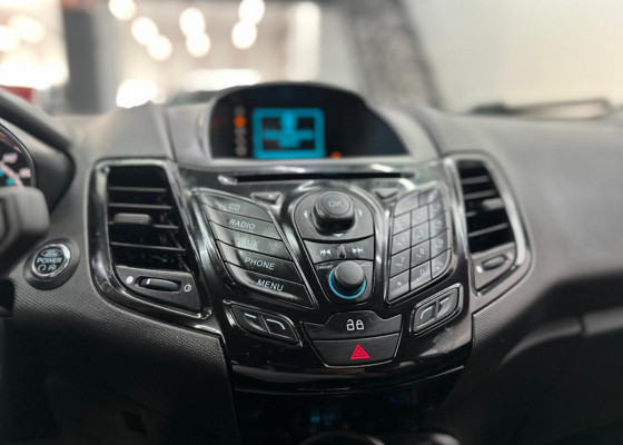 Ford Fiesta TIT./TIT.Plus 1.6 16V Flex Aut. 2017 Flex