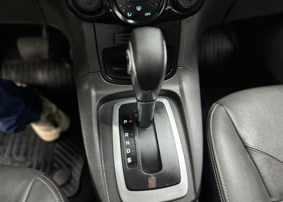 Ford Fiesta TIT./TIT.Plus 1.6 16V Flex Aut. 2017 Flex