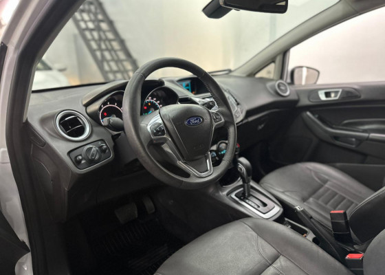 Ford Fiesta TIT./TIT.Plus 1.6 16V Flex Aut. 2017 Flex