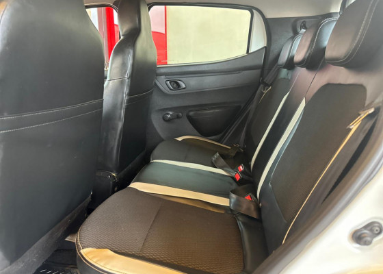 Renault KWID Intense 1.0 Flex 12V 5p Mec. 2018 Flex