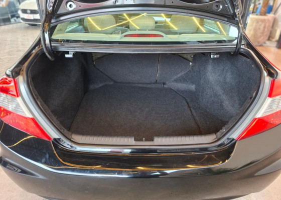 Honda Civic Sedan LXS 1.8/1.8 Flex 16V Mec. 4p 2012 Flex