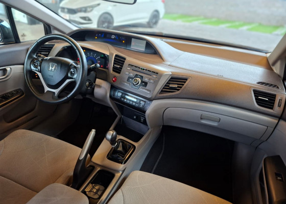 Honda Civic Sedan LXS 1.8/1.8 Flex 16V Mec. 4p 2012 Flex