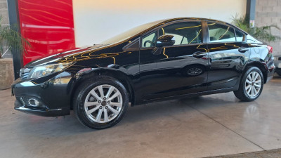 Honda Civic Sedan LXS 1.8/1.8 Flex 16V Mec. 4p 2012 Flex