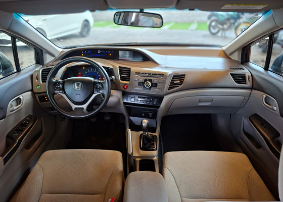 Honda Civic Sedan LXS 1.8/1.8 Flex 16V Mec. 4p 2012 Flex