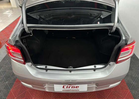 Renault LOGAN Zen Flex 1.0 12V 4p Mec. 2023 Flex Flex