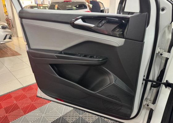 VW - VolksWagen TAOS Comfortline 1.4 250 TSI Flex Aut. 2024 Flex Flex