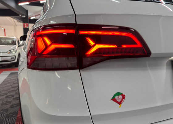 VW - VolksWagen TAOS Comfortline 1.4 250 TSI Flex Aut. 2024 Flex Flex