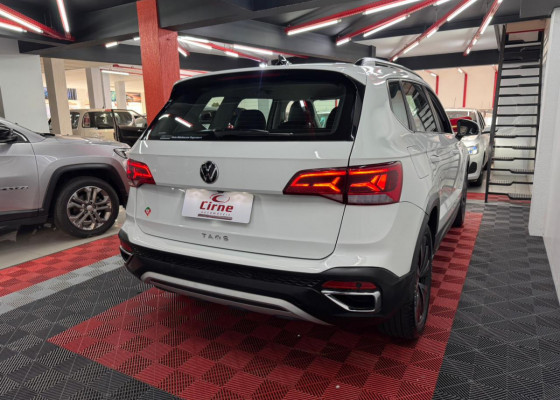 VW - VolksWagen TAOS Comfortline 1.4 250 TSI Flex Aut. 2024 Flex Flex