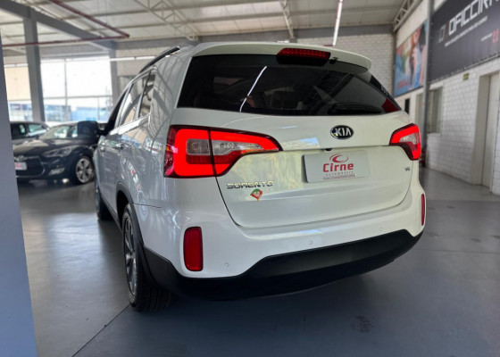 Kia Motors Sorento 3.5 V6 24V 4x4 Aut. 2015 Gasolina