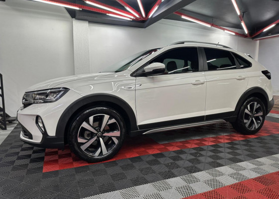 VW - VolksWagen Nivus Highline 1.0 200 TSI Flex Aut. 2023 Flex