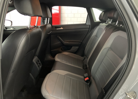 VW - VolksWagen Nivus Highline 1.0 200 TSI Flex Aut. 2023 Flex