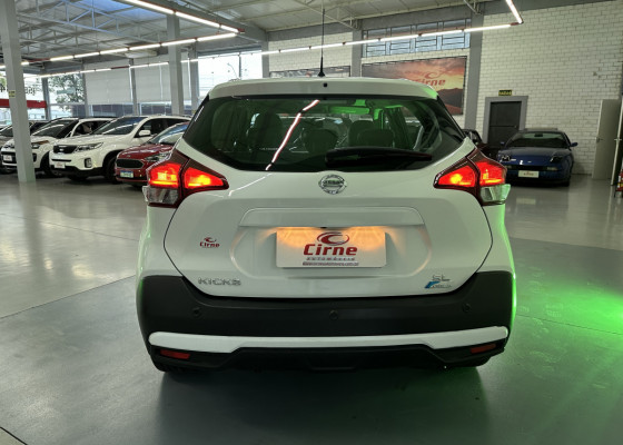 Nissan KICKS SL 1.6 16V FlexStar 5p Aut. 2018 Flex