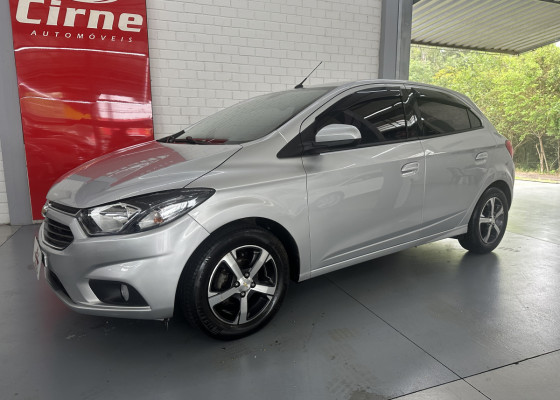 GM - Chevrolet ONIX HATCH LTZ 1.4 8V FlexPower 5p Mec. 2019 Flex