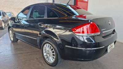 Fiat LINEA 1.9/ HLX 1.9/ 1.8 Flex 16V 4p 2009 Flex