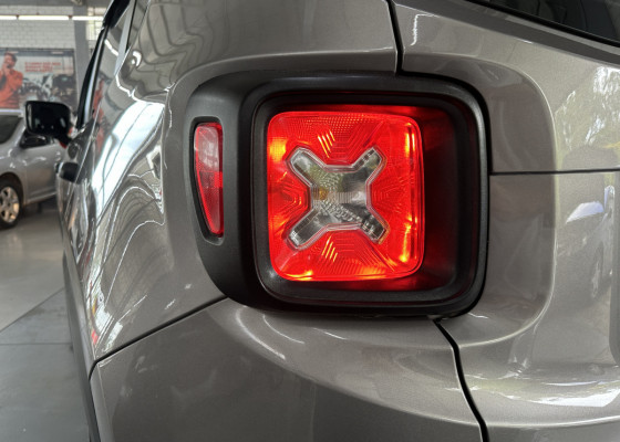 Jeep Renegade Sport 1.8 4x2 Flex 16V Mec. 2016 Flex