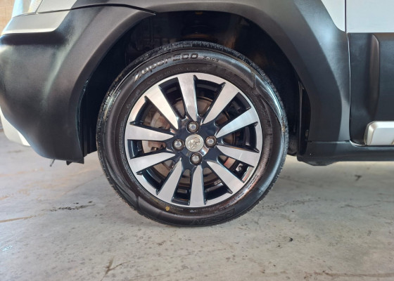 Toyota ETIOS CROSS 1.5 Flex 16V 5p Mec. 2016 Flex Flex