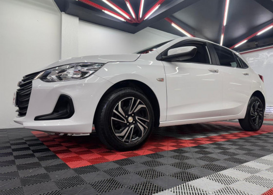 GM - Chevrolet ONIX HATCH LT 1.0 12V Flex 5p Mec. 2025 Flex