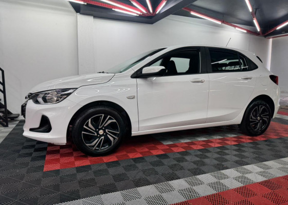GM - Chevrolet ONIX HATCH LT 1.0 12V Flex 5p Mec. 2025 Flex
