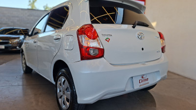 Toyota ETIOS XS 1.5 Flex 16V 5p Mec. 2018 Flex