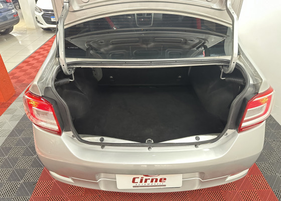 Renault LOGAN Authentique Flex 1.0 12V 4p 2020 Flex Flex