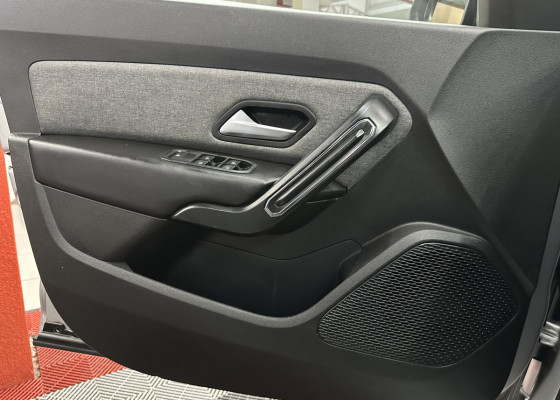 Renault DUSTER Iconic 1.6 16V Flex Aut. 2023 Flex