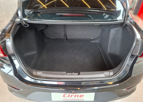 GM - Chevrolet ONIX SEDAN Plus LT 1.0 12V Flex 4p Mec. 2020 Flex