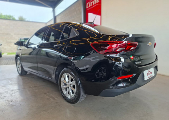 GM - Chevrolet ONIX SEDAN Plus LT 1.0 12V Flex 4p Mec. 2020 Flex