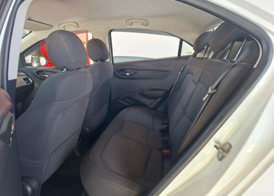 GM - Chevrolet ONIX HATCH LTZ 1.4 8V FlexPower 5p Mec. 2014 Flex