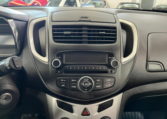 GM - Chevrolet TRACKER LT 1.8 16V Flex 4x2 Aut. 2016 Flex Flex