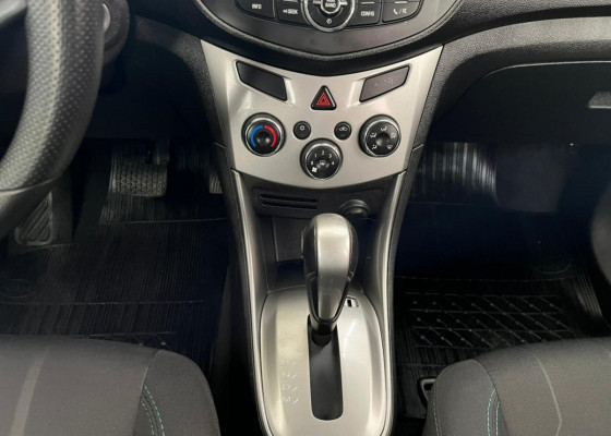 GM - Chevrolet TRACKER LT 1.8 16V Flex 4x2 Aut. 2016 Flex Flex