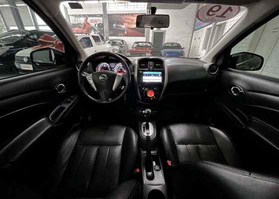 Nissan VERSA SL 1.6 16V FlexStart 4p Aut. 2019 Flex