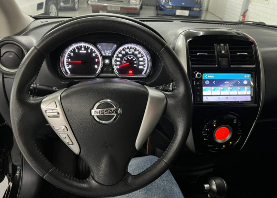 Nissan VERSA SL 1.6 16V FlexStart 4p Aut. 2019 Flex