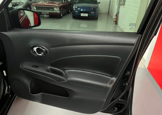 Nissan VERSA SL 1.6 16V FlexStart 4p Aut. 2019 Flex