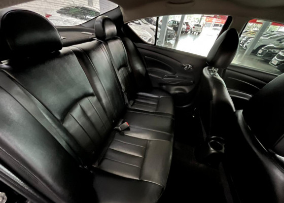 Nissan VERSA SL 1.6 16V FlexStart 4p Aut. 2019 Flex